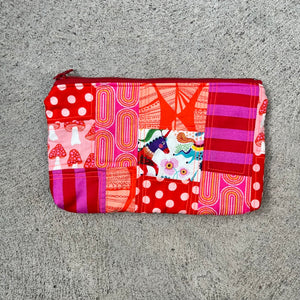 JOY 2.0 zippered pouch