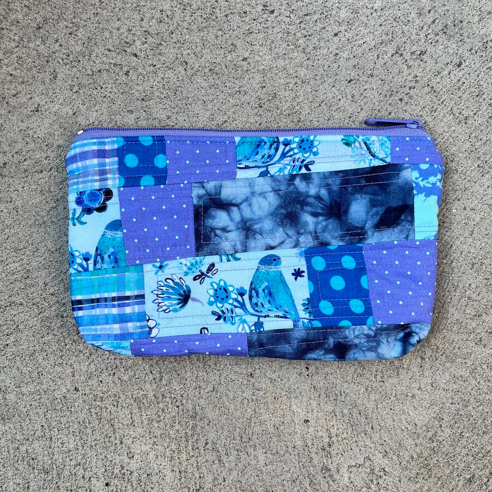 JOY 2.0 zippered pouch